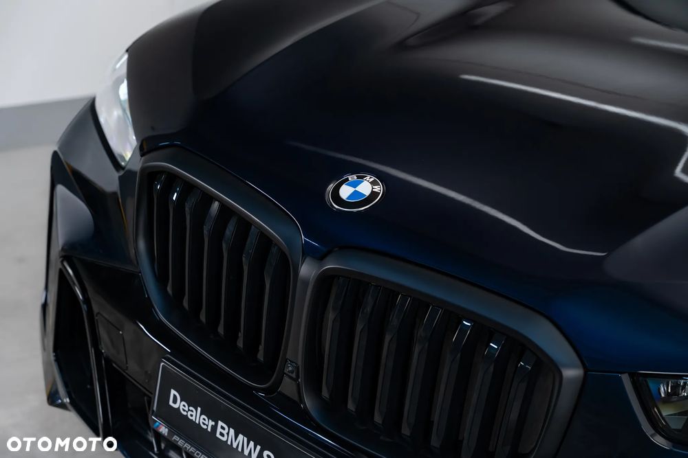 BMW X5 xDrive40d mHEV - 16
