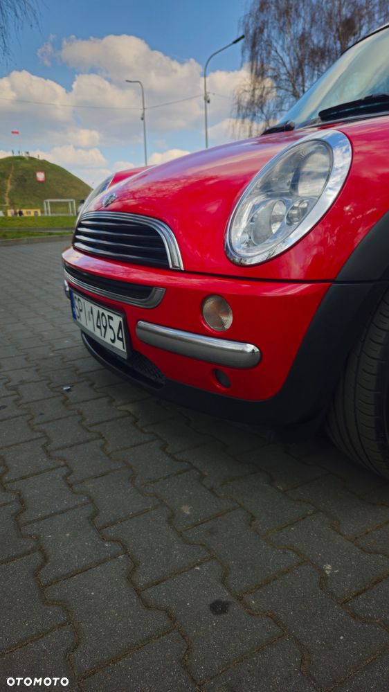 MINI ONE - 18