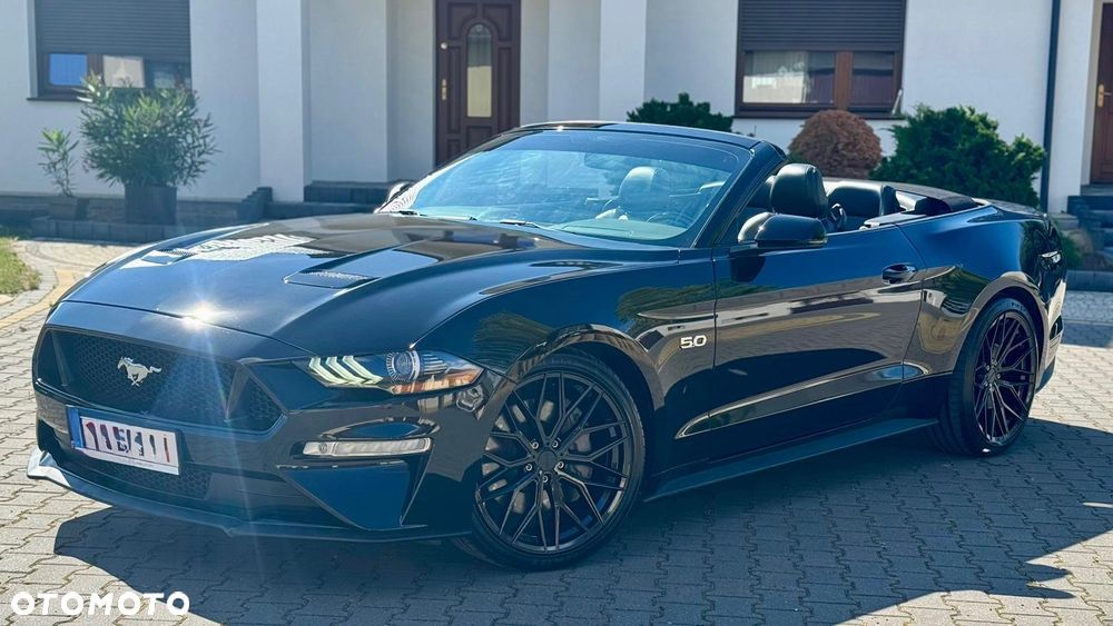 Ford Mustang - 1