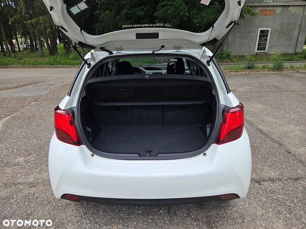 Toyota Yaris 1.33 VVT-i Executive - 14