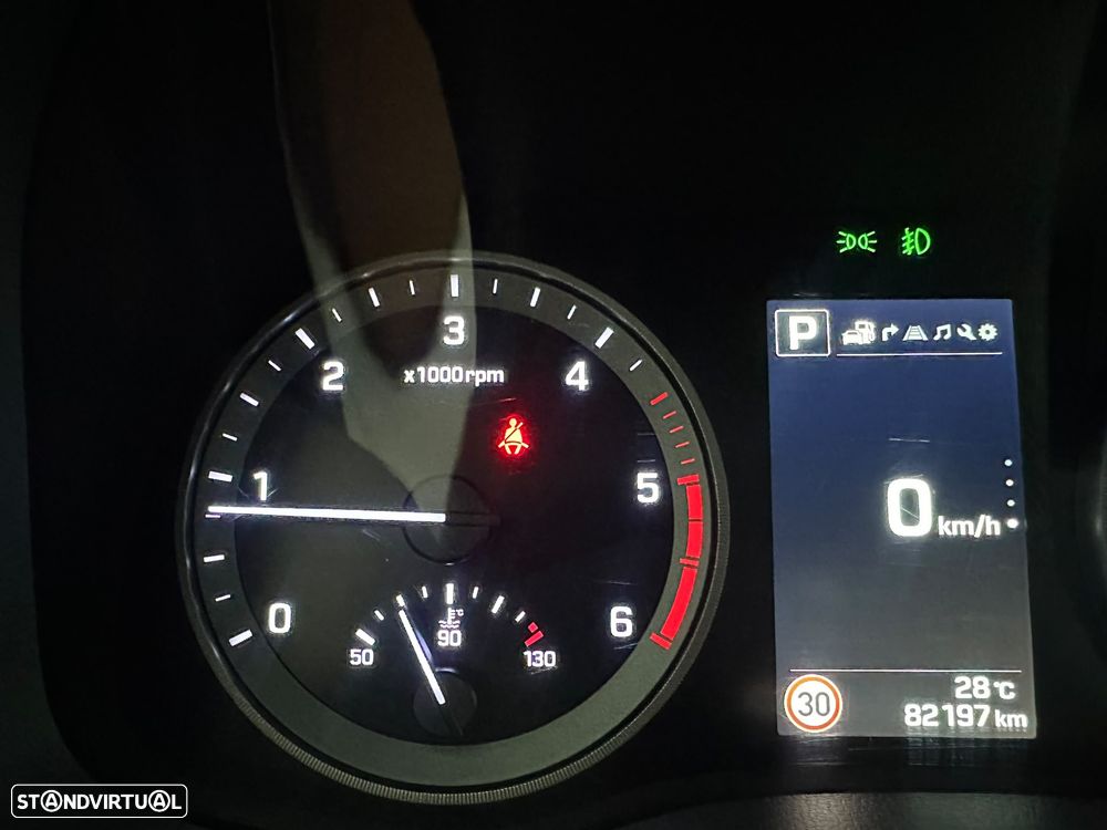 Hyundai Tucson 2.0 CRDi 4WD Auto Premium - 30