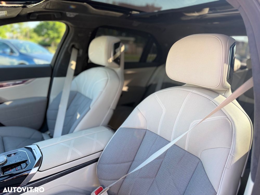 BMW Seria 7 - 7