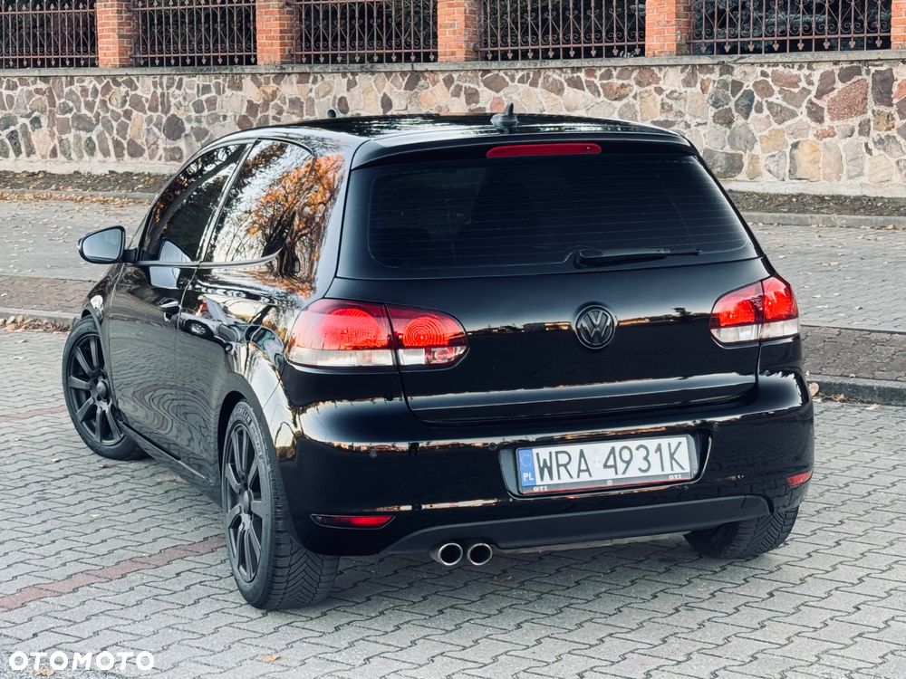 Volkswagen Golf VI 2.0 TDI Comfortline - 22