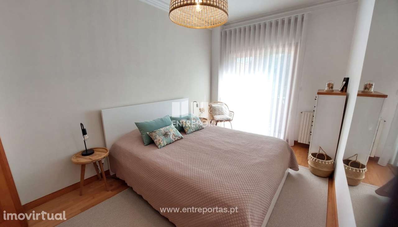 Venda de Moradia V2 com garagem para 2 carros, Santa Maria Maior, Vian - Grande imagem: 5/29