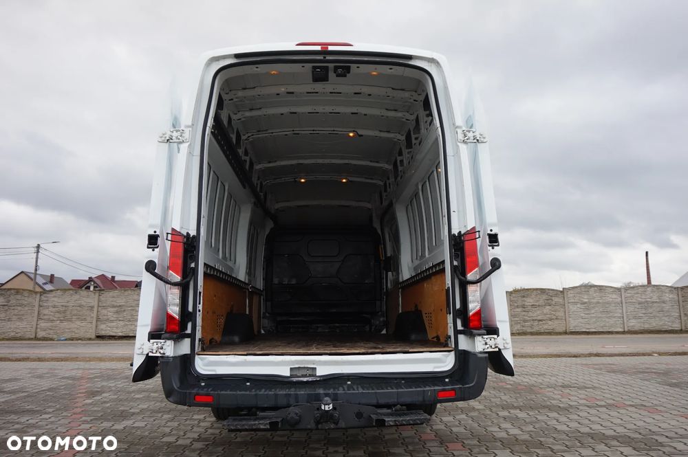 Ford Tranzit - 10