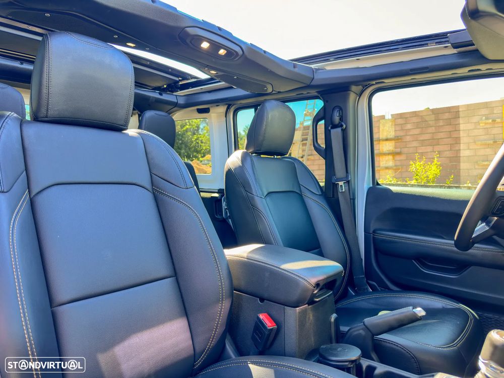 Jeep Wrangler Unlimited - 39