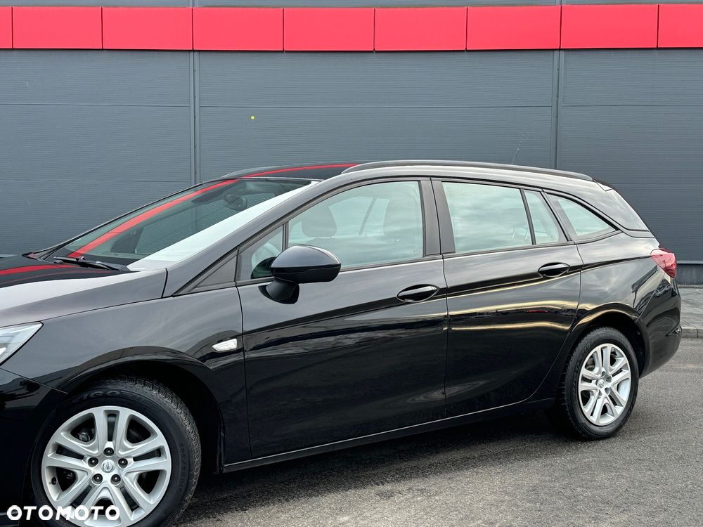 Opel Astra 1.6 CDTI Essentia - 13
