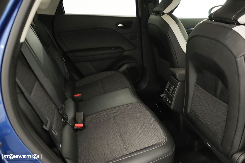 Renault Captur 1.0 TCe Techno Bi-Fuel - 24