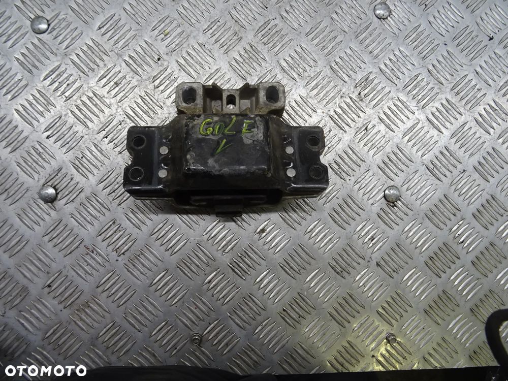 VW GOLF V 1.9TDI PODUSZKA SKRZYNI BIEGÓW 1K0199555 - 3