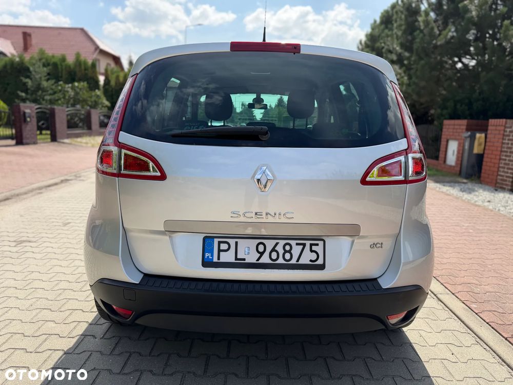 Renault Scenic - 24