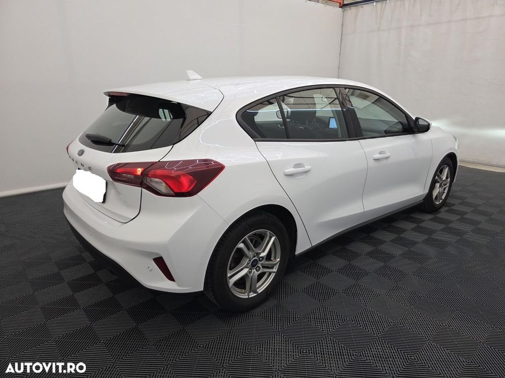 Ford Focus 1.0 EcoBoost Trend Edition - 2