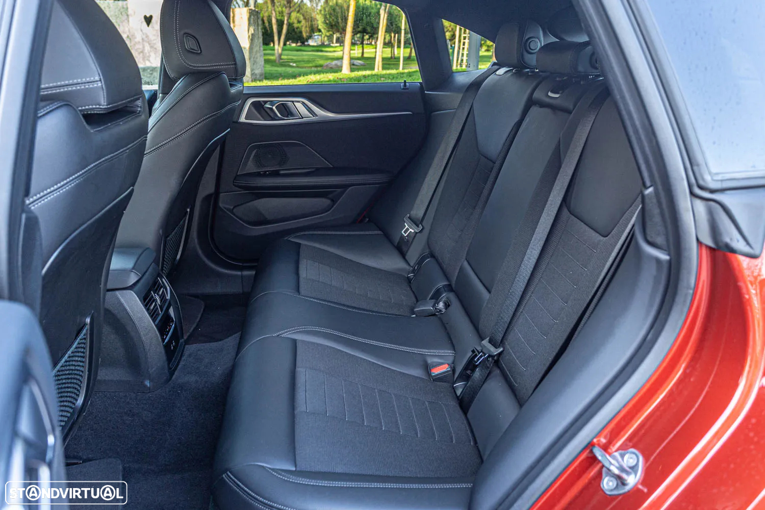 BMW i4 eDrive40 - 27