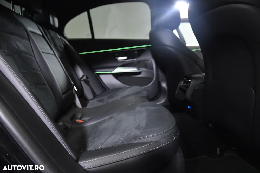 Mercedes-Benz E 200 MHEV 4MATIC Aut. - 13