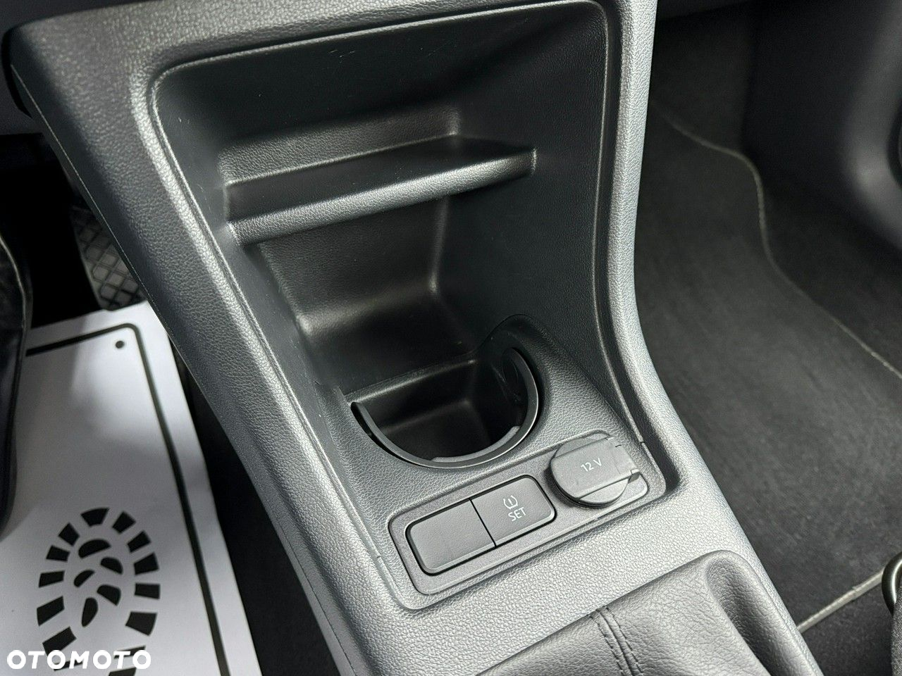 Volkswagen up! - 33