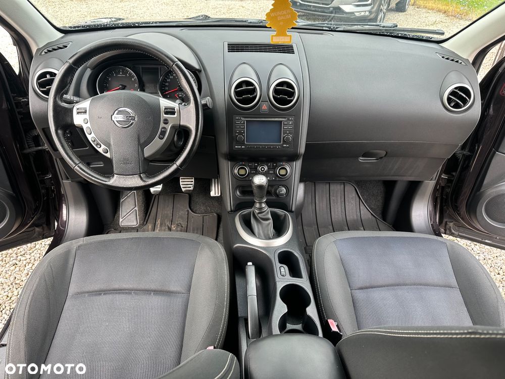Nissan Qashqai+2 - 30