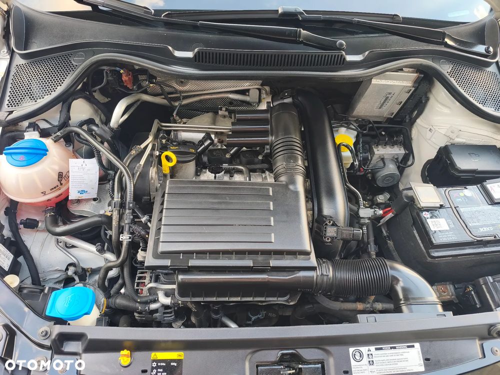 Volkswagen Polo - 33