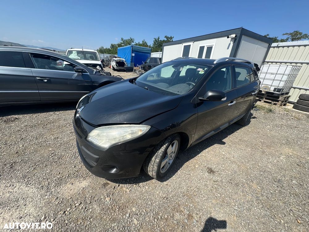 Dezmembram Renalut Megane 3 Break 1,9 dci 2011 - 1