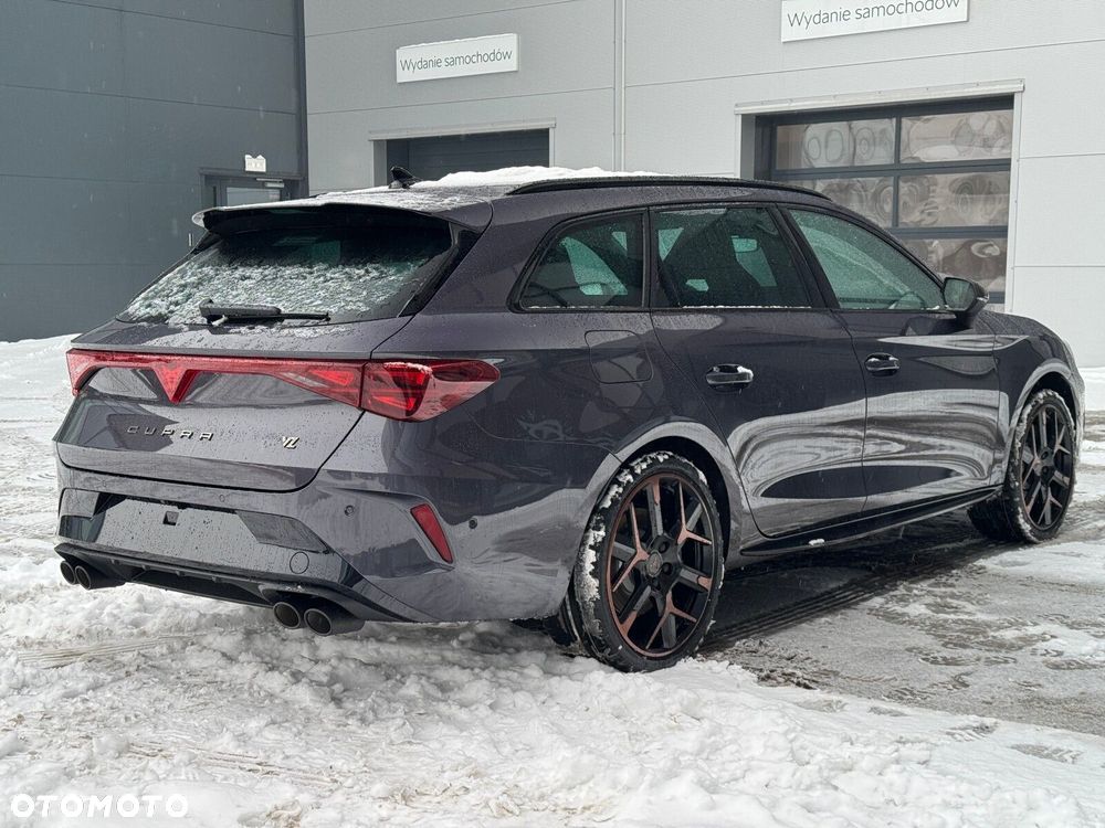Cupra Leon Sportstourer 2.0 TSI 4Drive VZ DSG - 4