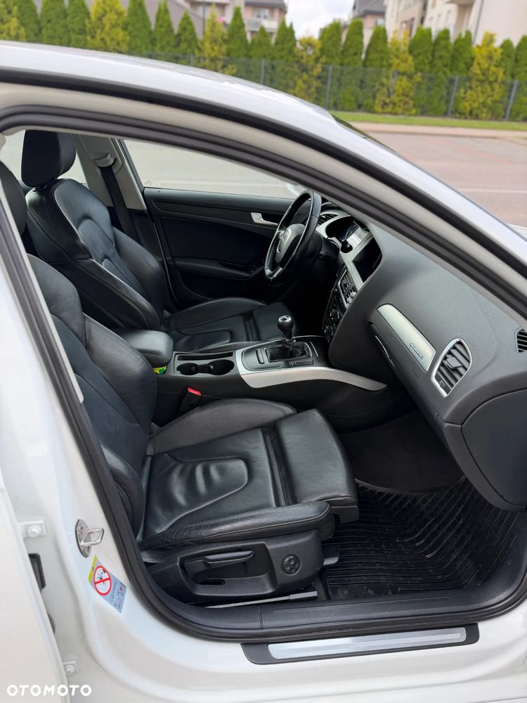 Audi A4 Limousine 2.0 TDI Quattro Line - 11