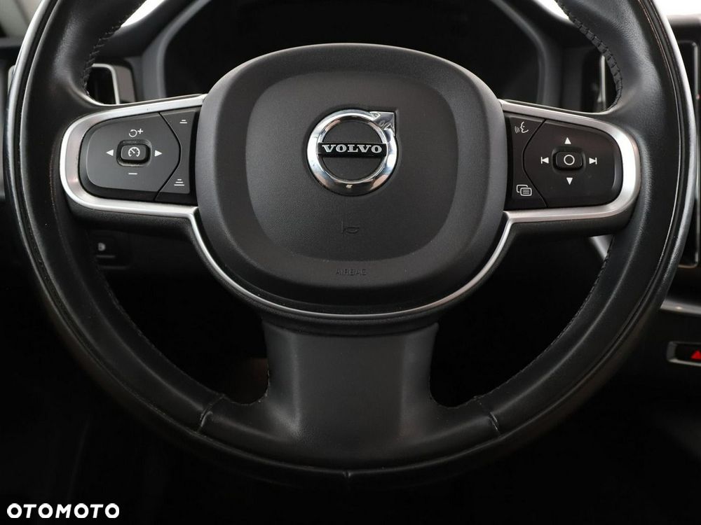 Volvo XC 60 T6 AWD Recharge Geartronic Inscription Expression - 22