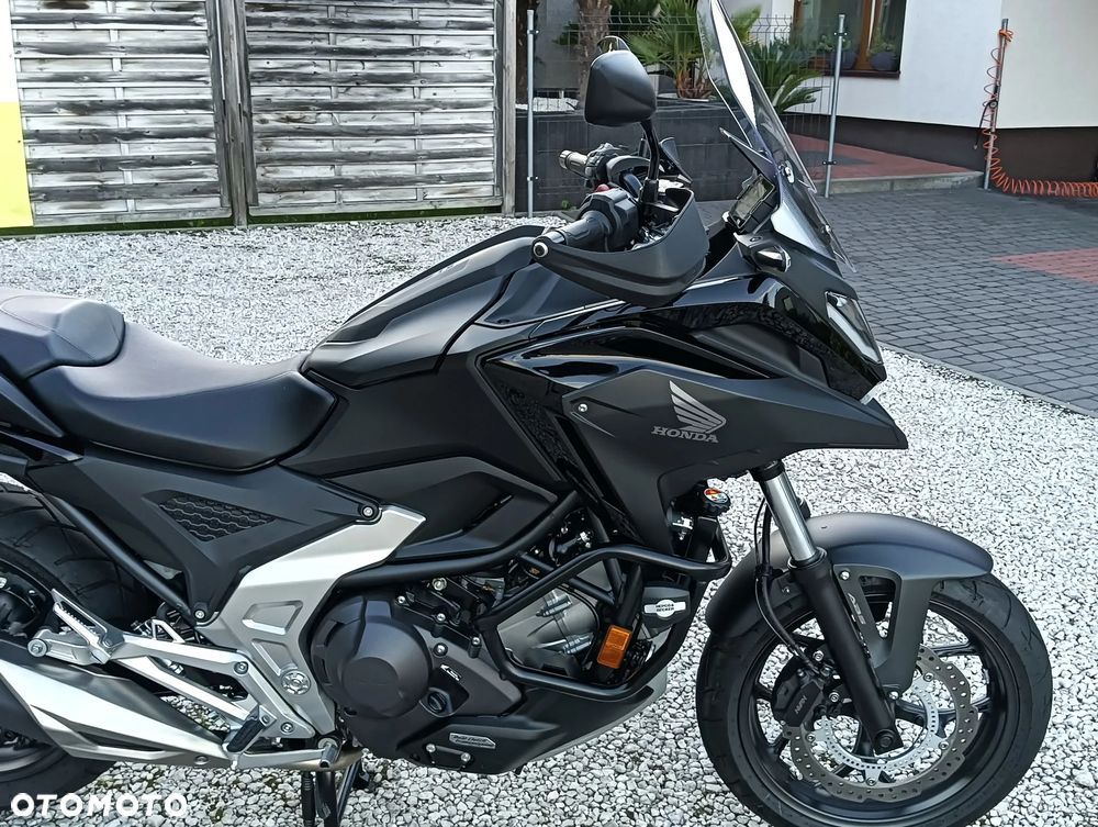 Honda NC - 15