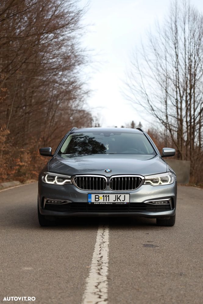 BMW Seria 5 520d Aut. Luxury Line - 1