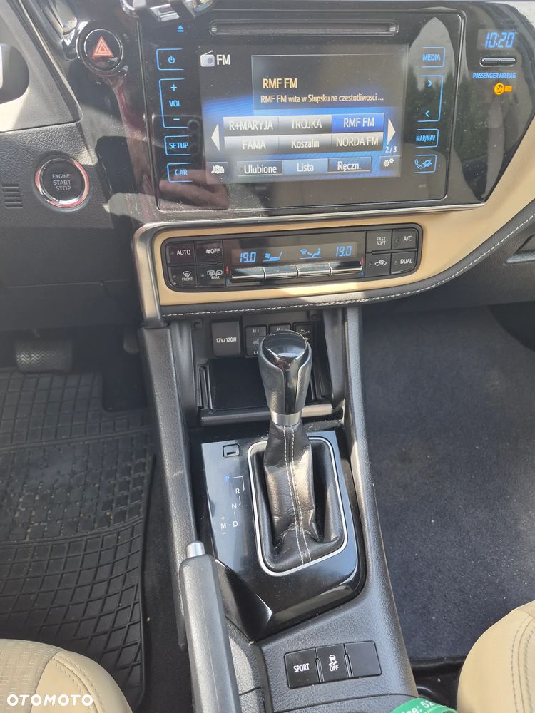 Toyota Corolla 1.6 Prestige MS EU6 - 3