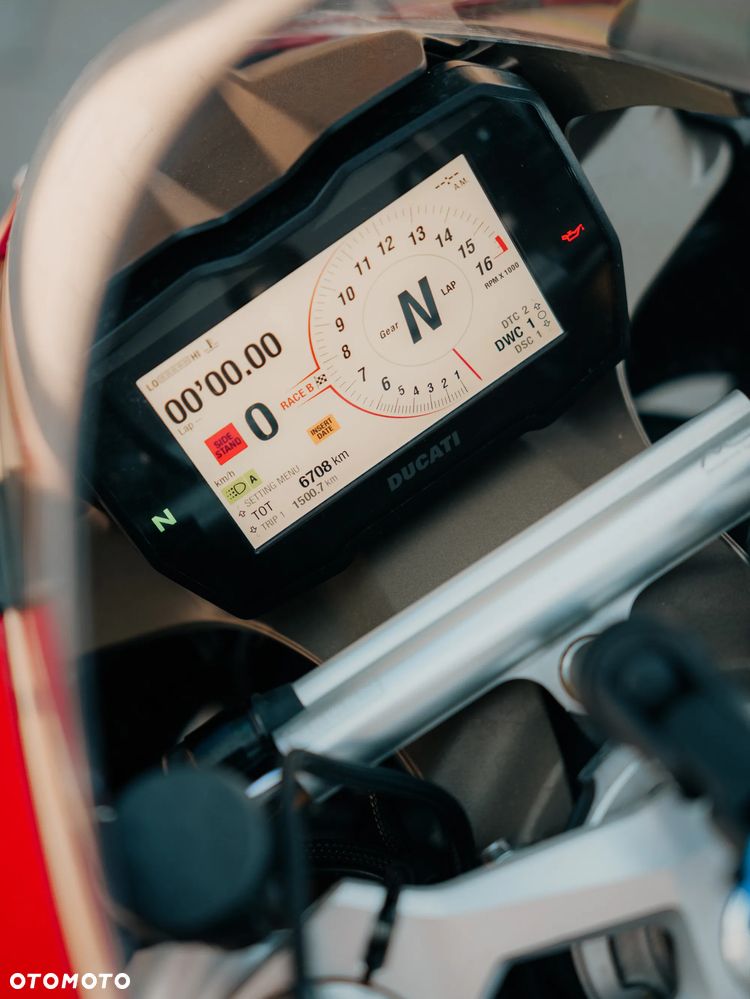 Ducati Panigale V4S - 25