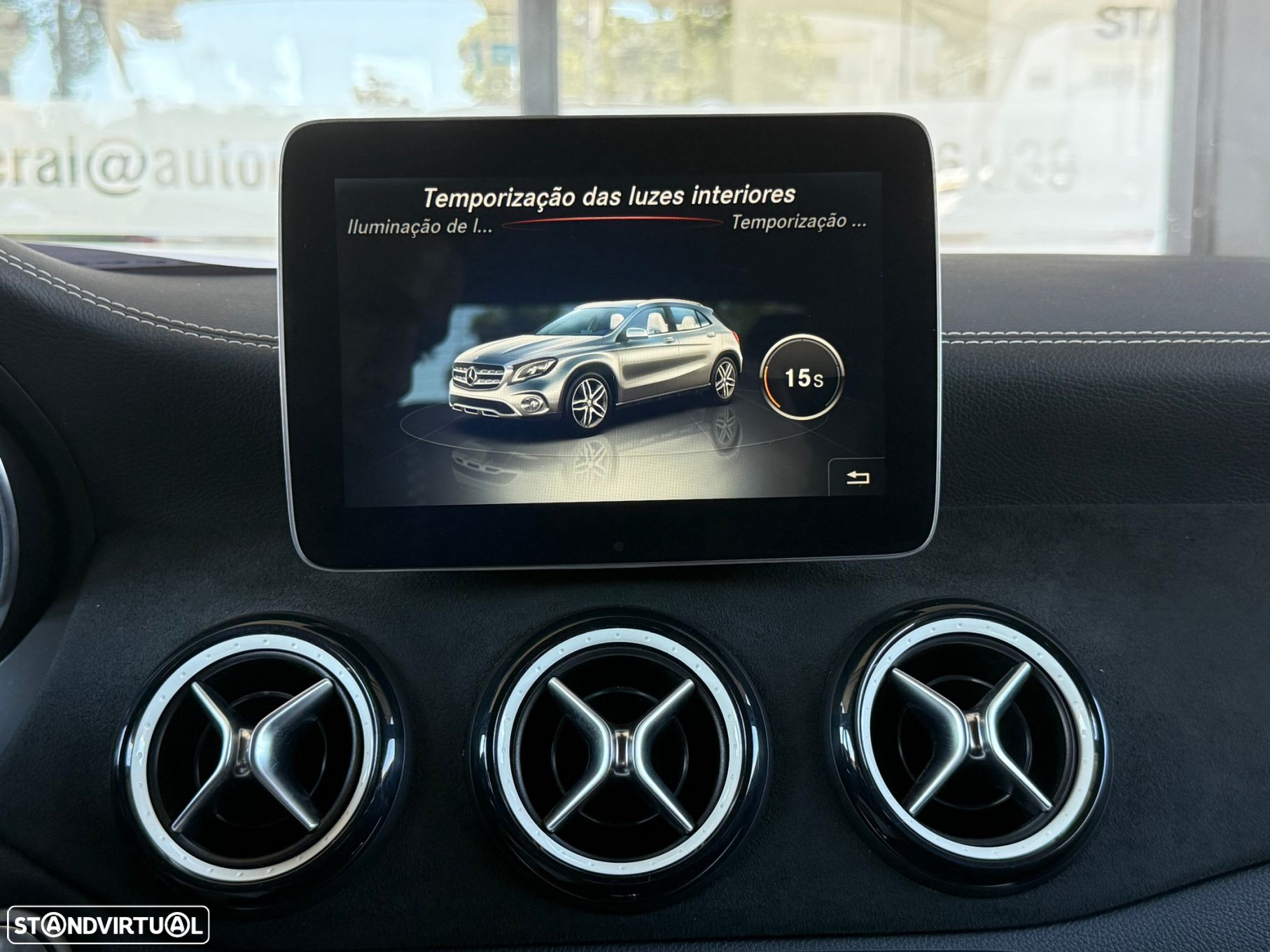 Mercedes-Benz GLA 220 d AMG Line - 28