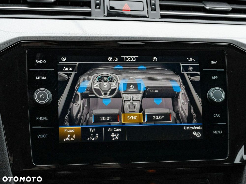 Volkswagen Passat - 23