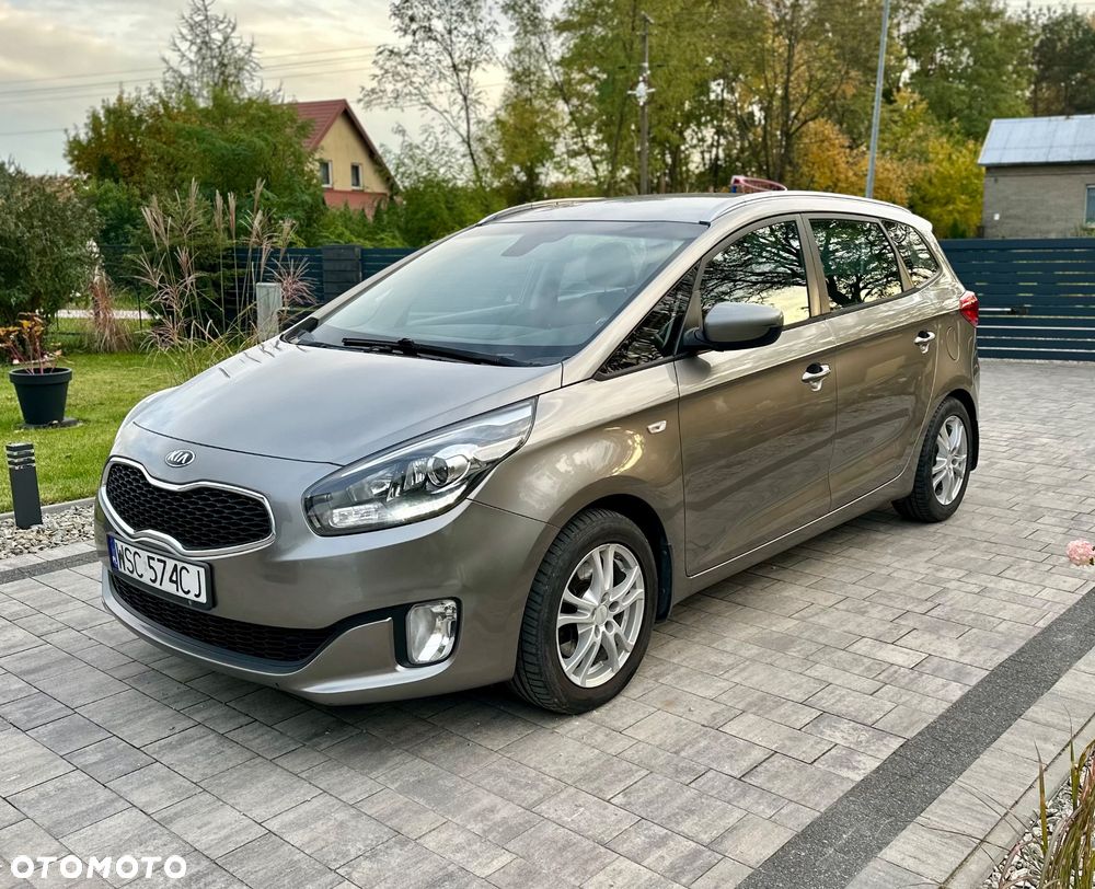 Kia Carens 2014 photo 4