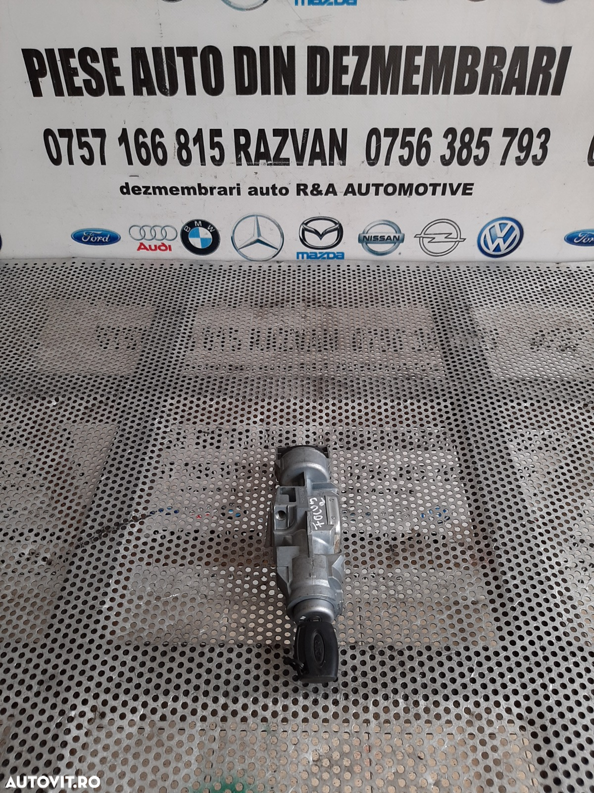 Contact Cu Cheie Ford Focus 2 C Max An 2005-2006-2007-2008-2009-2010-2011 Volan Stanga Dezmembrez Ford Focus 2 Facelift 1.6 Tdci Euro 5 Motor GPDA An 2008-2011 Volan Stanga - 2