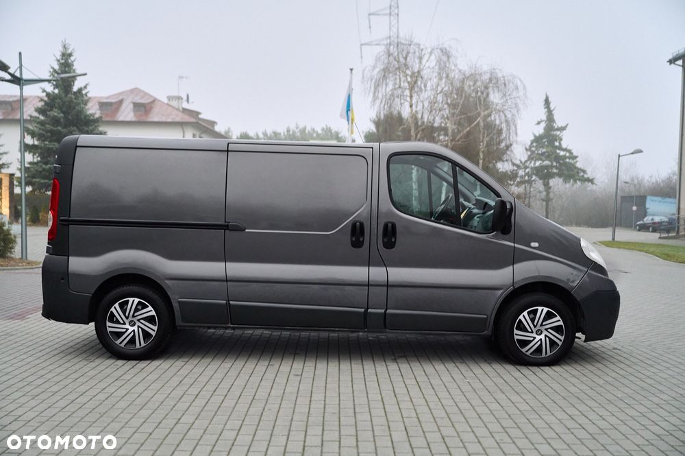 Opel Vivaro - 16
