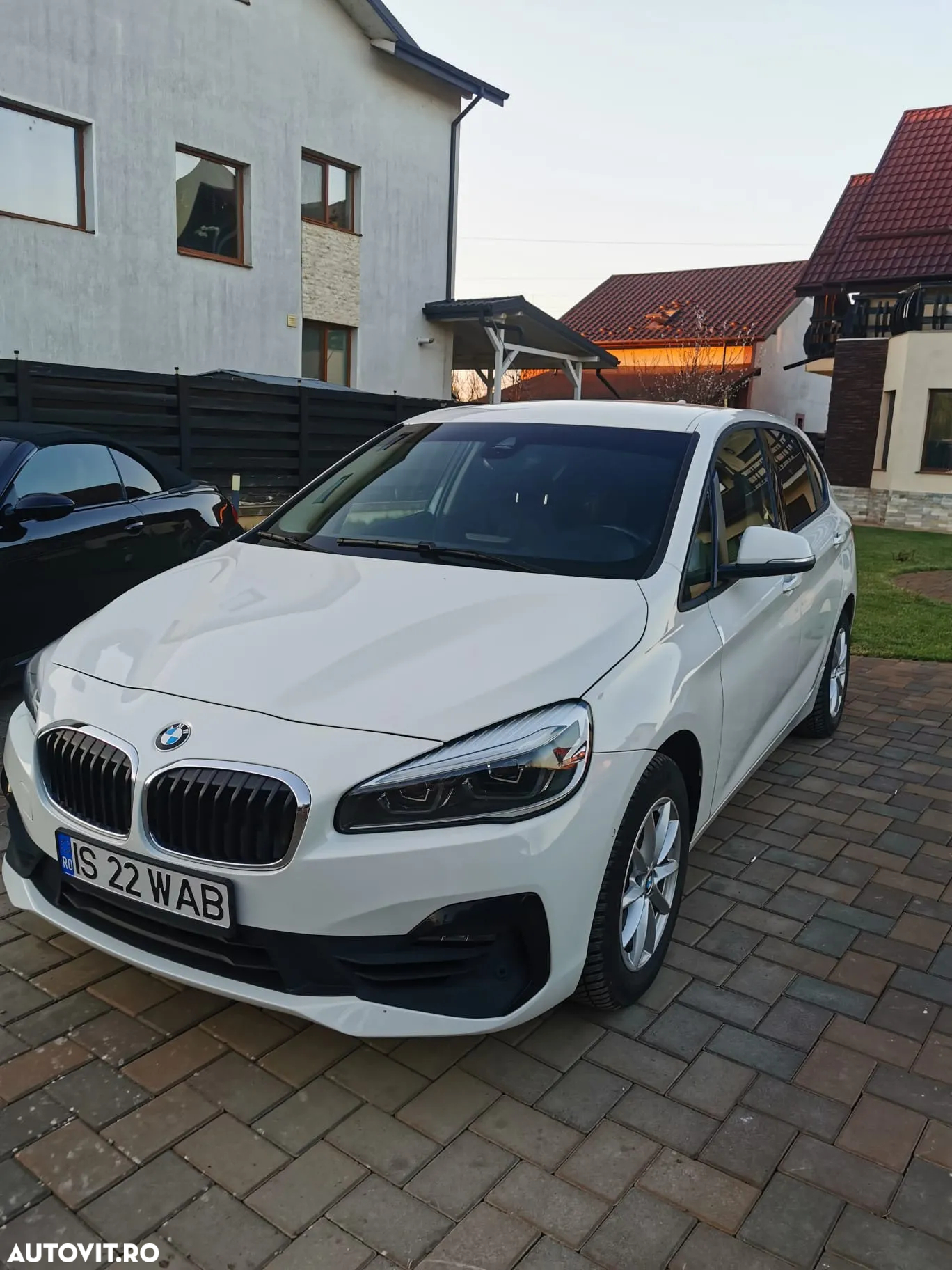 BMW Seria 2 218d AT - 5