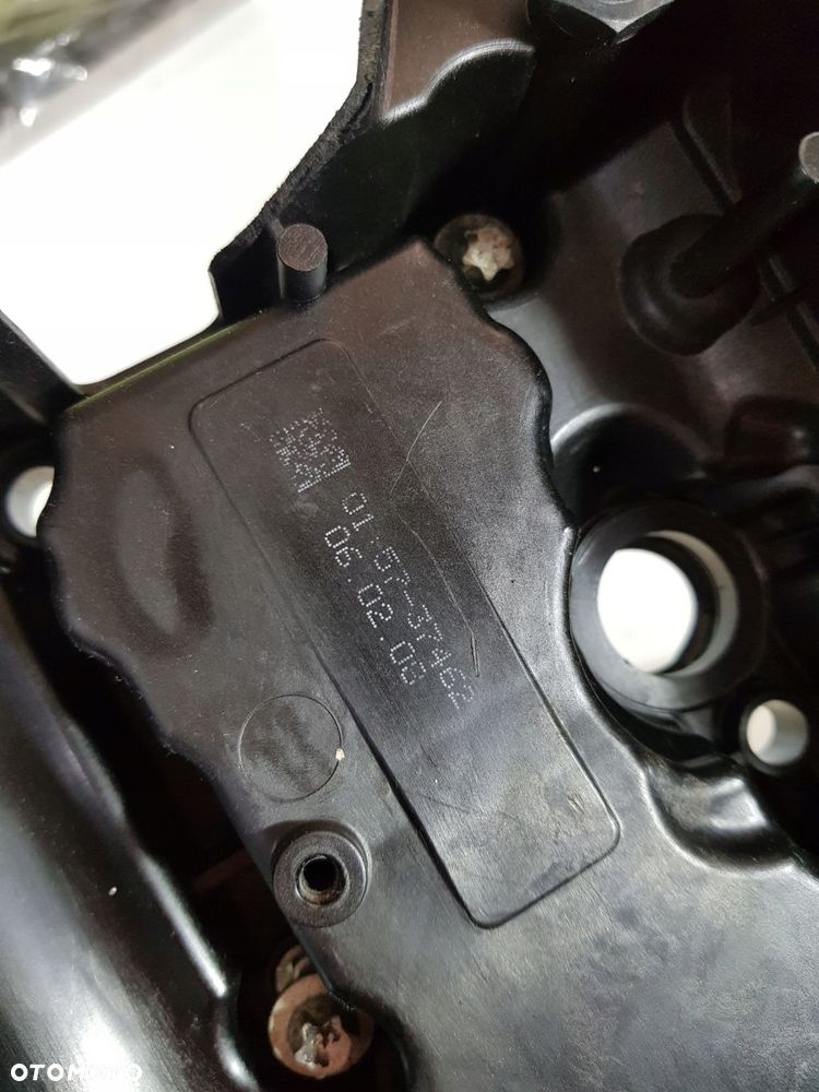 pokrywa zaworów 7797613 bmw e90 e91 e87 e60 2.0d n47d20a - 10