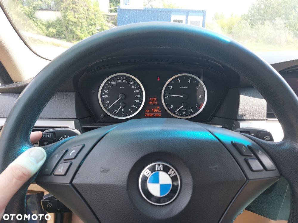 BMW Seria 5 - 23