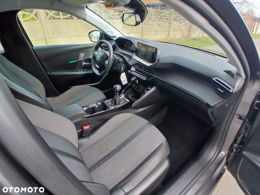 Peugeot 208 1.2 PureTech Allure S&S - 21