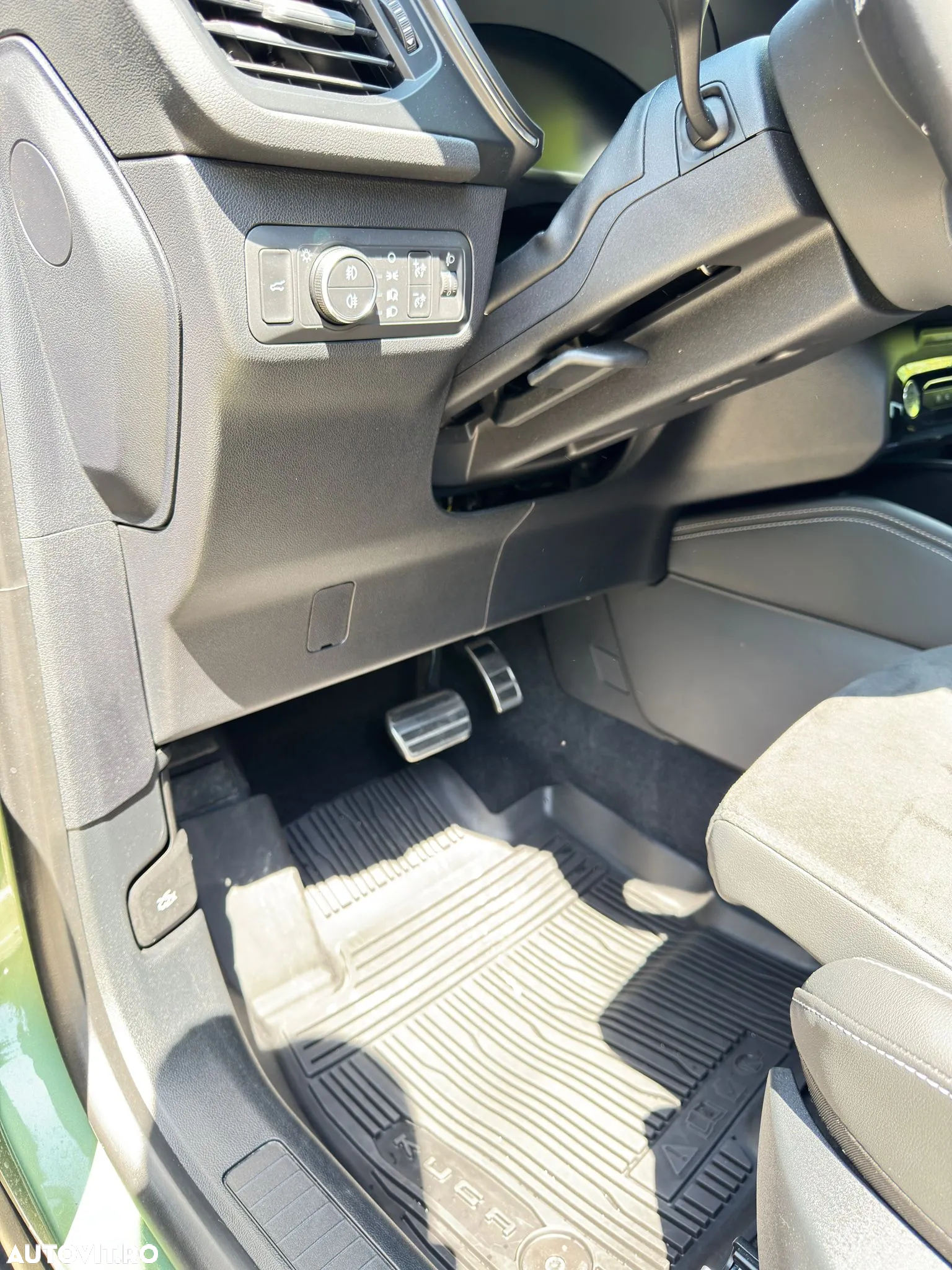 Ford Kuga 2.5 Duratec AWD FHEV Active X - 26