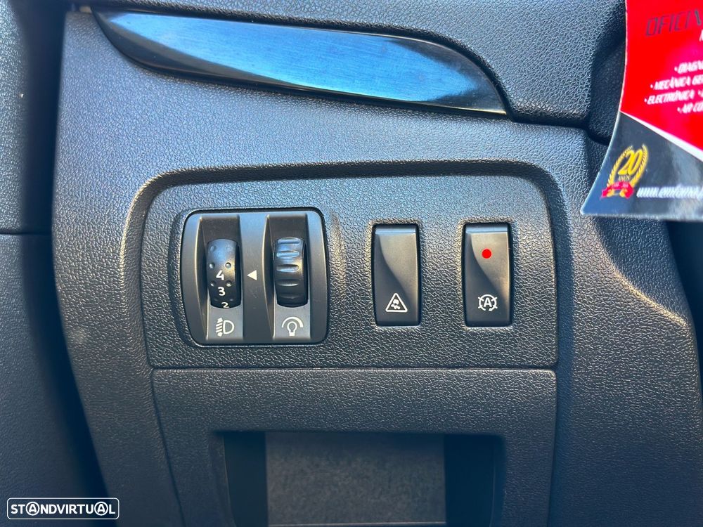 Renault Scénic dCi 110 Expression - 16