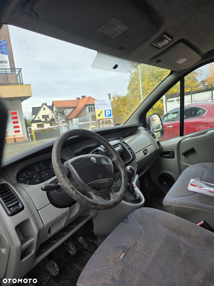 Renault Trafic - 7