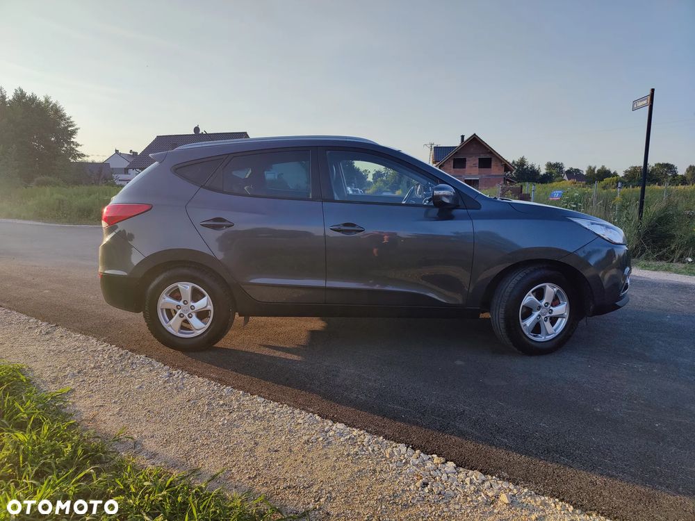 Hyundai ix35 2.0 CRDi Premium 2WD - 2