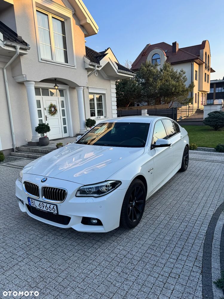 BMW Seria 5 530d xDrive - 13
