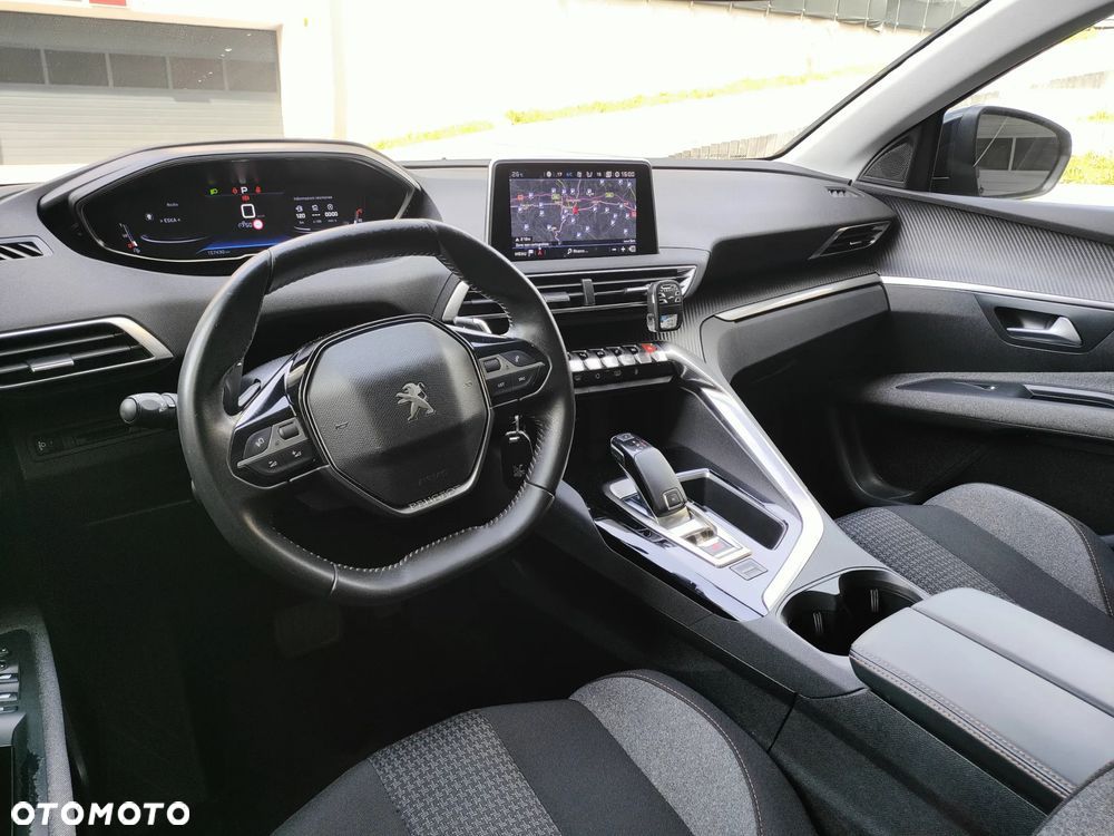 Peugeot 3008 1.5 BlueHDi Active S&S EAT8 - 8