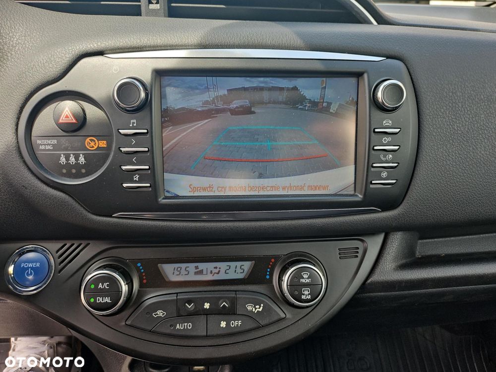 Toyota Yaris - 21