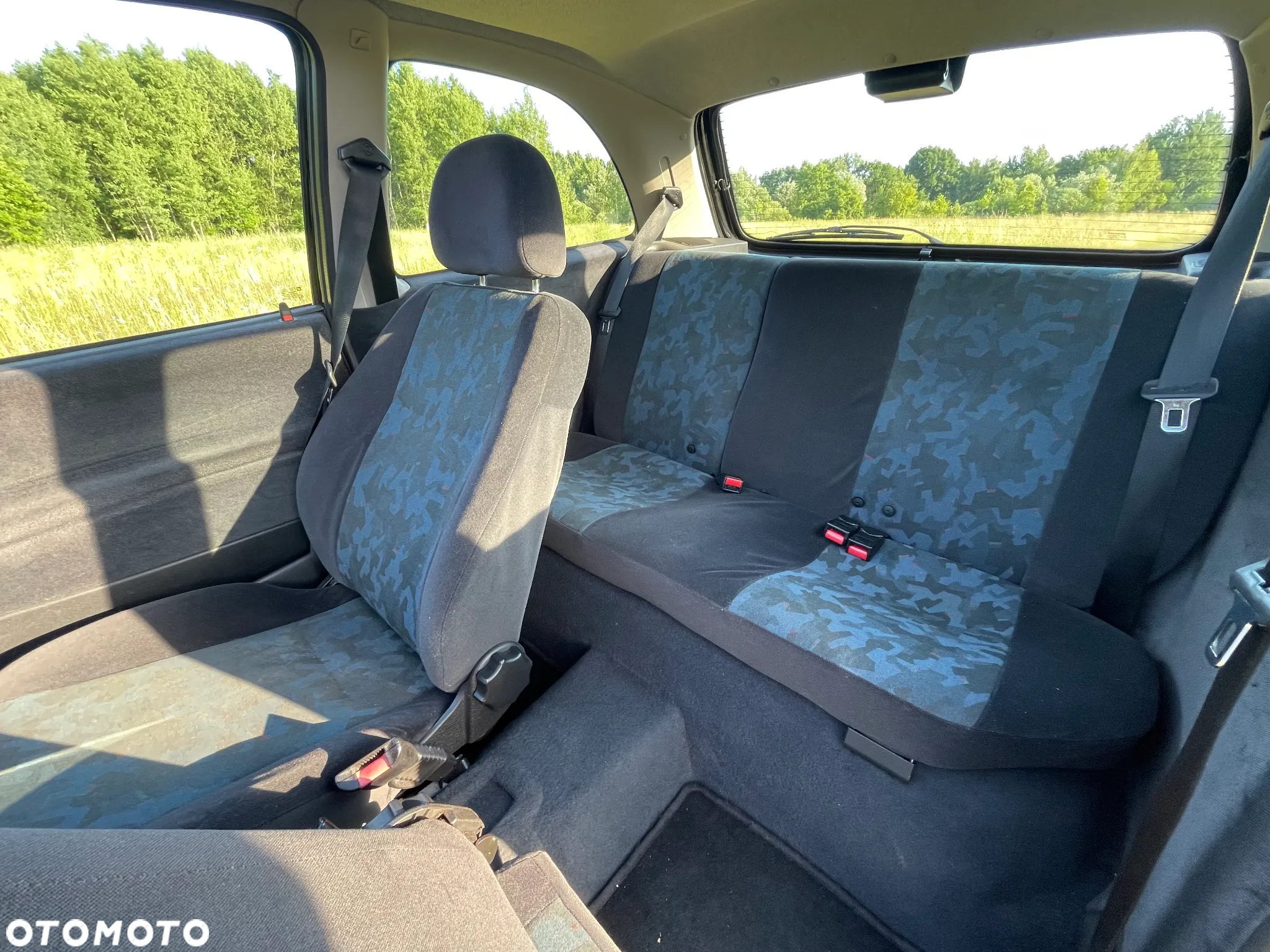 Opel Corsa - 18