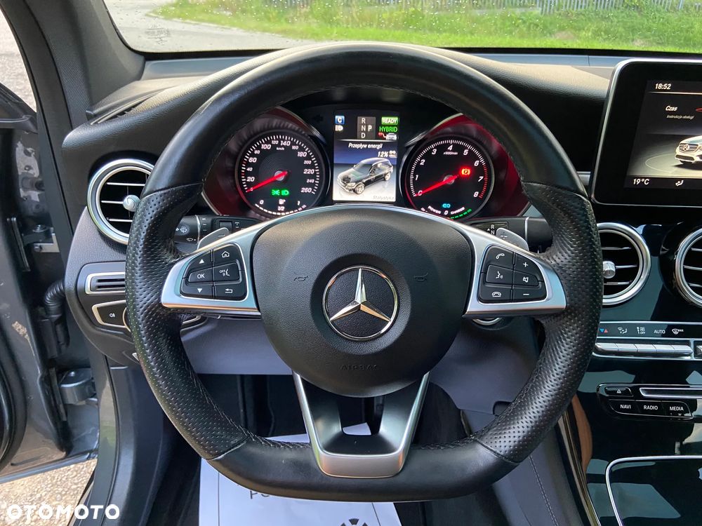 Mercedes-Benz GLC - 16