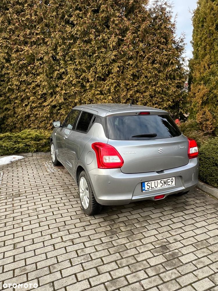 Suzuki Swift 1.2 Premium Plus - 3