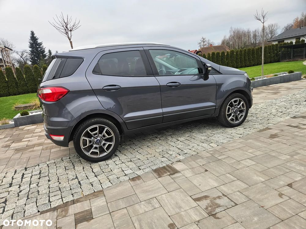 Ford EcoSport - 17