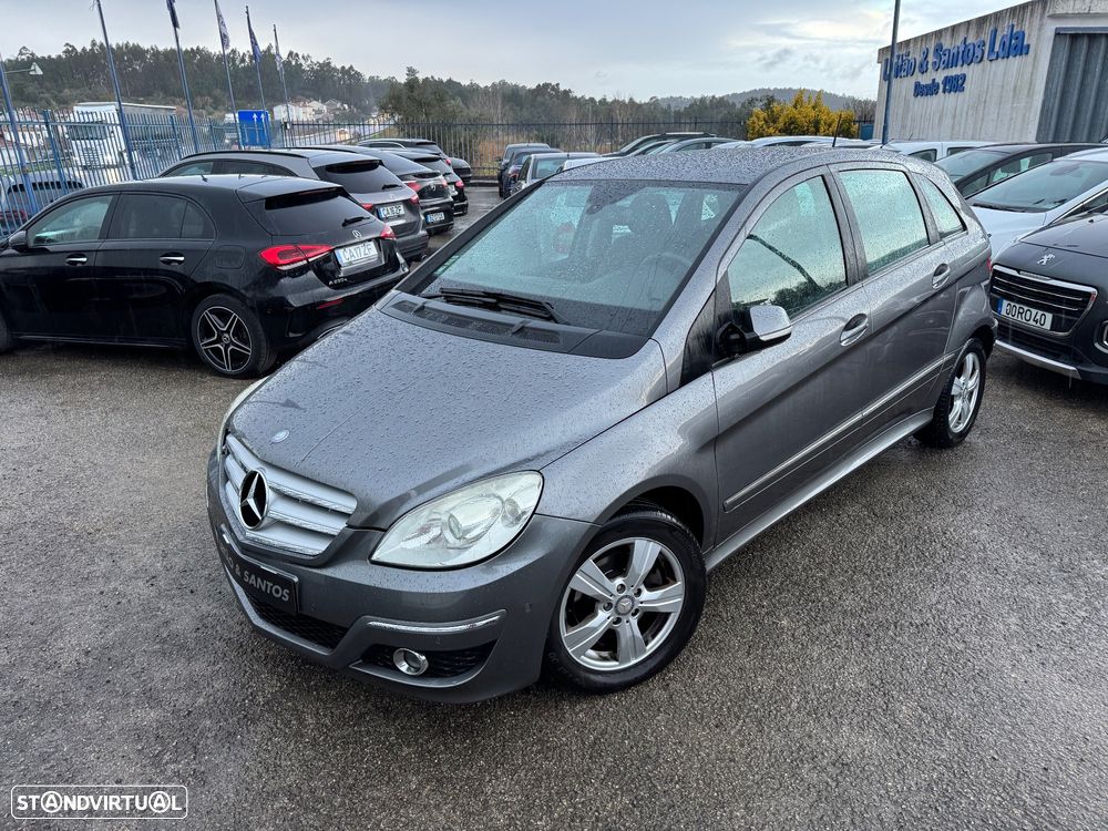 Mercedes-Benz B 180 CDI - 23
