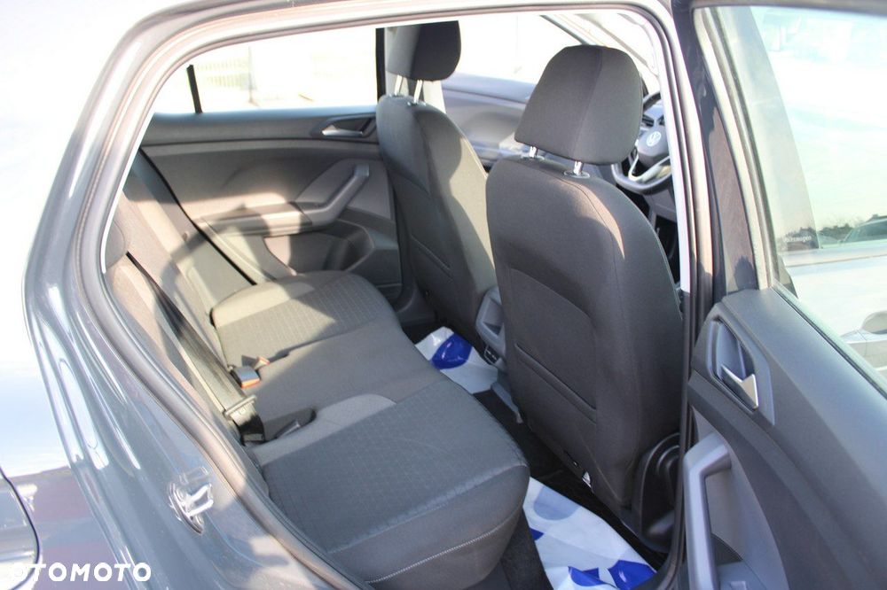 Volkswagen T-Cross - 28
